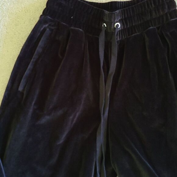 Michael Michael Kors Velour Slouchy Jogger - Picture 3 of 5